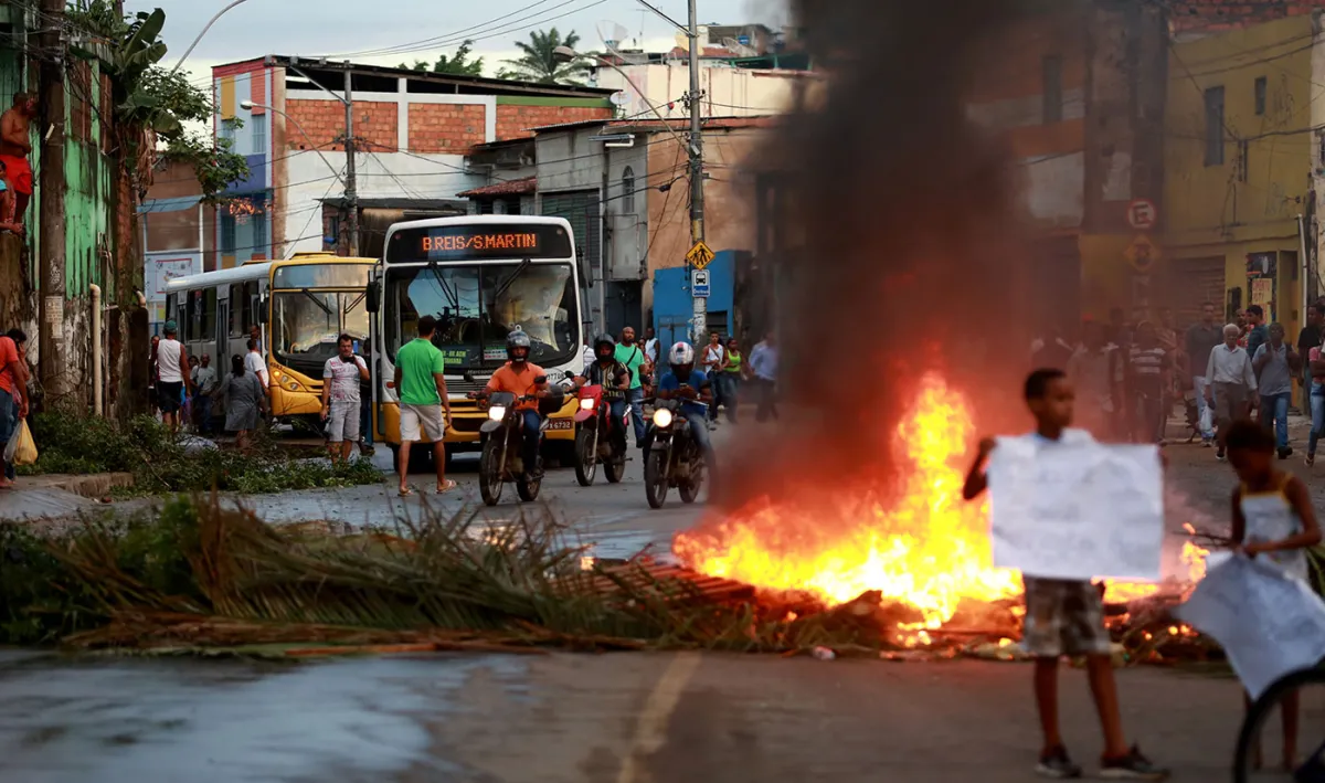 A engrenagem da violência urbana e a reflexão sobre as desigualdades estruturais no Brasil