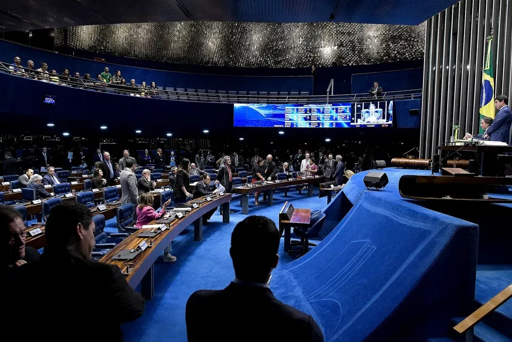 Senado aprova Medida Provisória que destina R$ 1,2 bilhão para intervenção federal na segurança do Rio de Janeiro